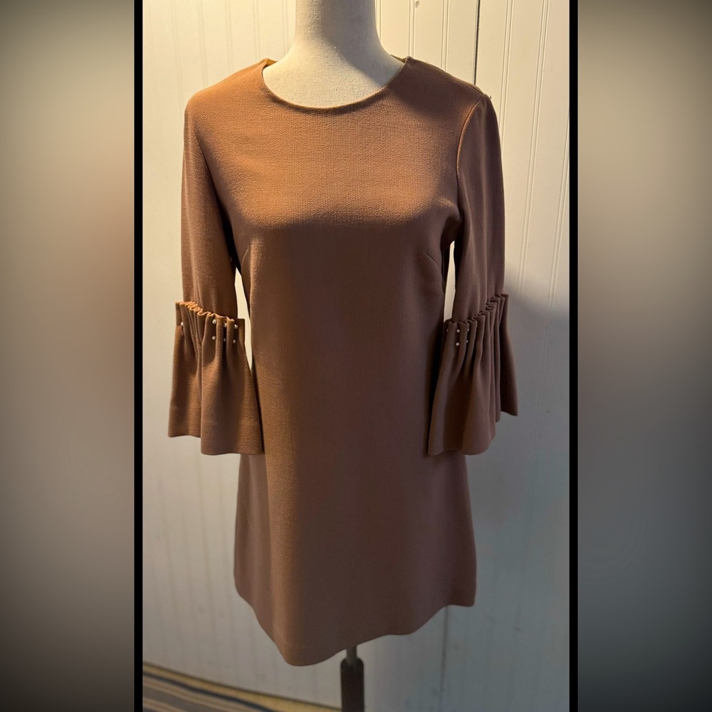 Lela Rose Pearly Beaded Flutter-Sleeve Tunic Dress